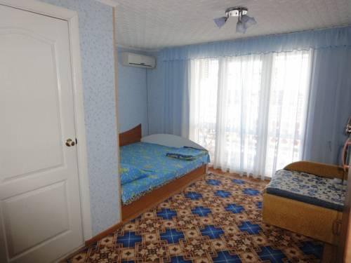 Гостиница Lyudmila Морское-28